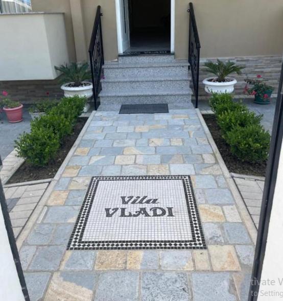 Vila Vladi Durrës Exterior foto
